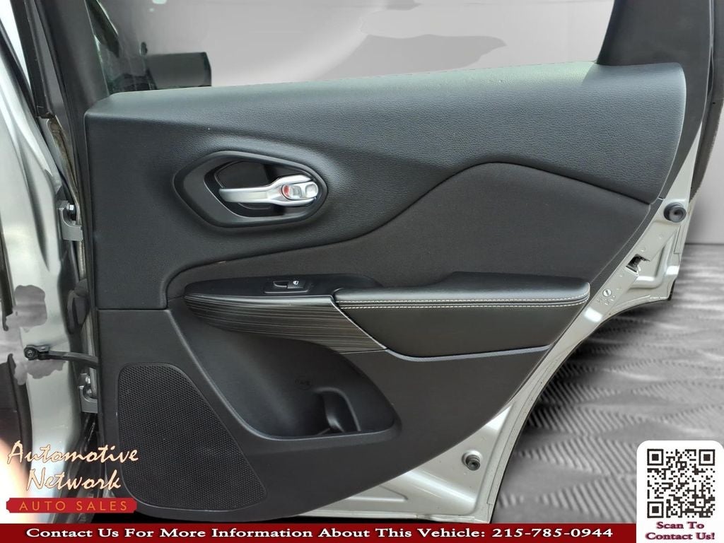 2016 Jeep Cherokee Altitude