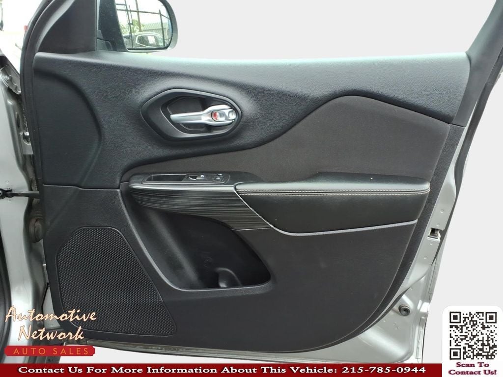 2016 Jeep Cherokee Altitude