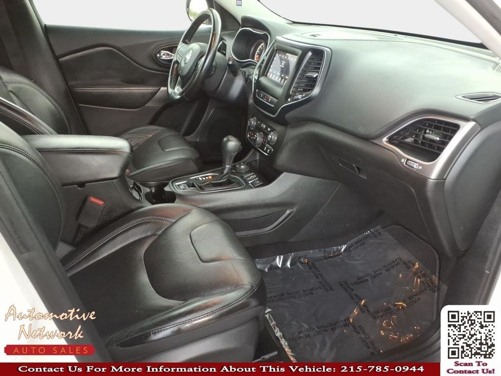 2021 Jeep Cherokee Latitude Lux