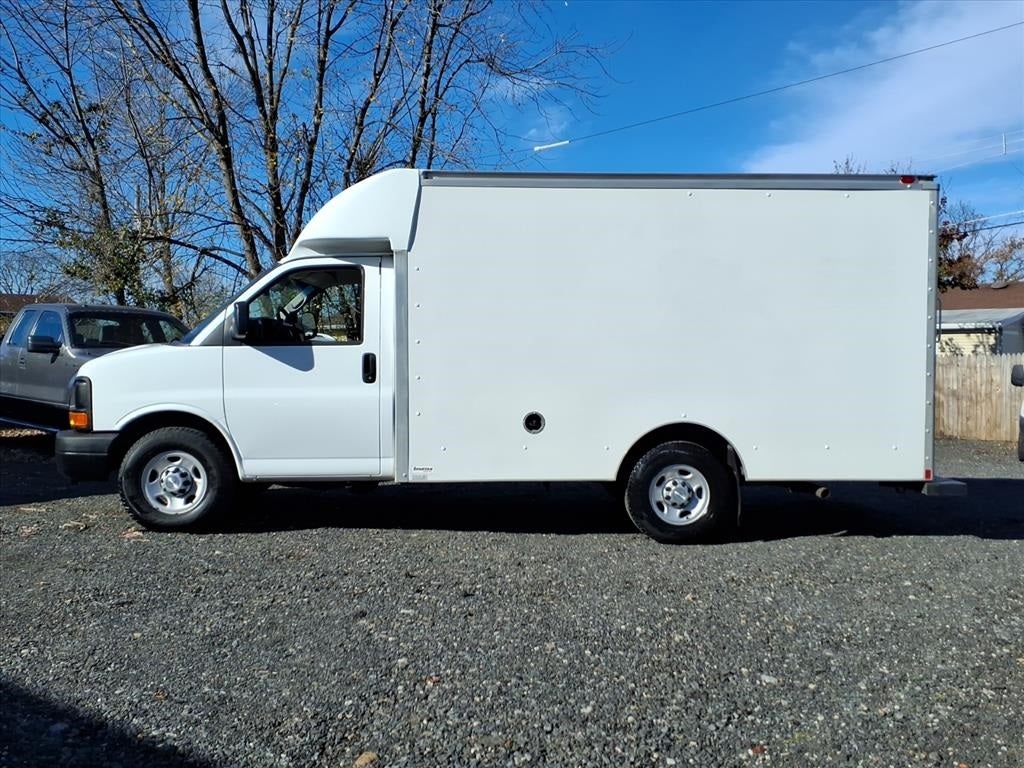 2015 Chevrolet Express 3500 Work Van Cutaway