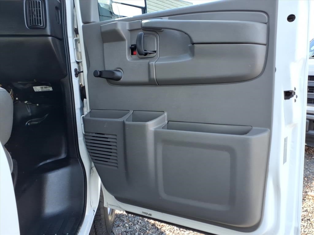 2015 Chevrolet Express 3500 Work Van Cutaway