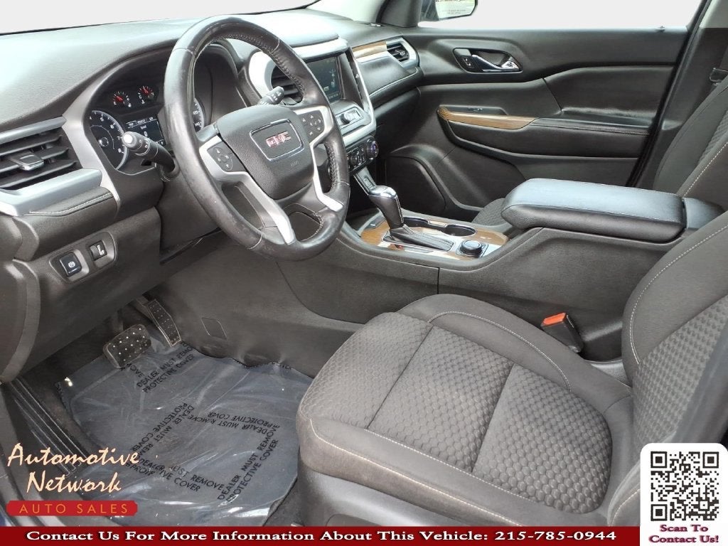2017 GMC Acadia SLE-2