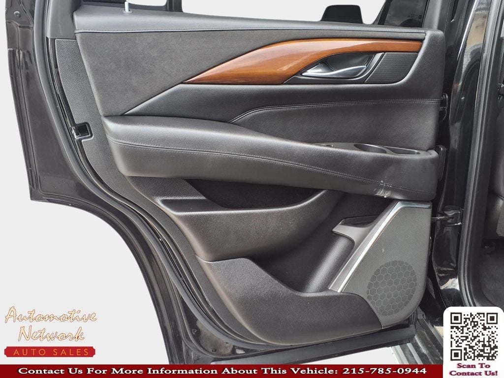 2017 Cadillac Escalade Luxury
