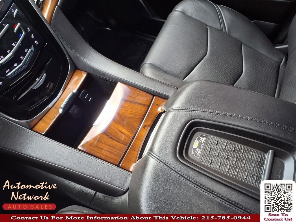 2017 Cadillac Escalade Luxury