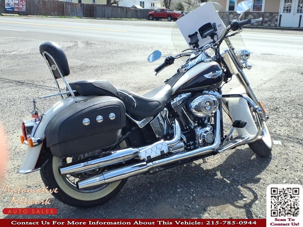 2011 Harley-Davidson Softail Base