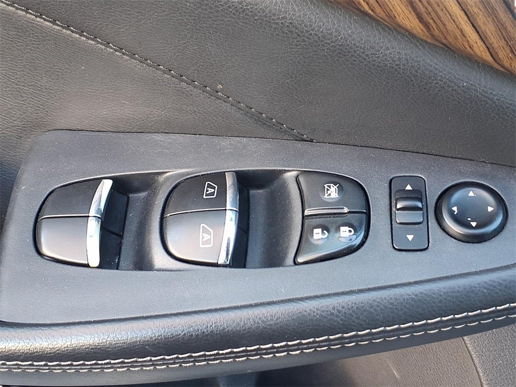 2016 Nissan Maxima Platinum