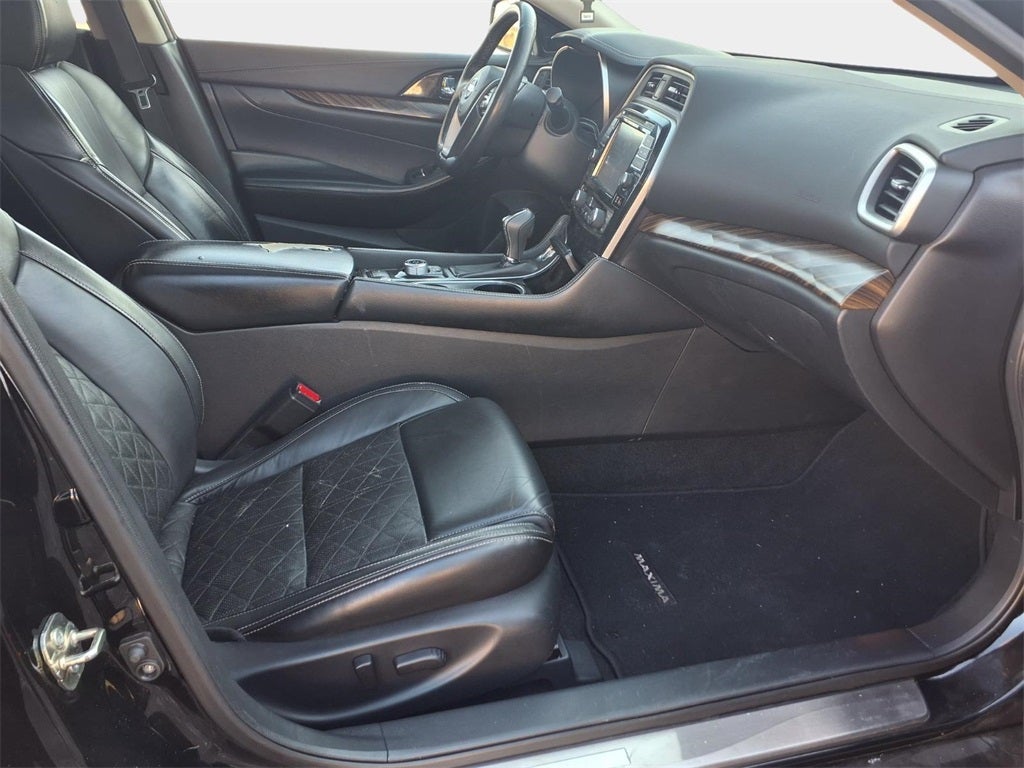 2016 Nissan Maxima Platinum
