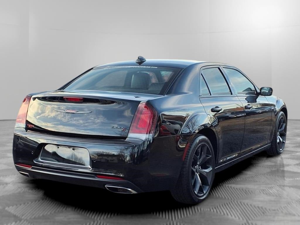2021 Chrysler 300 S