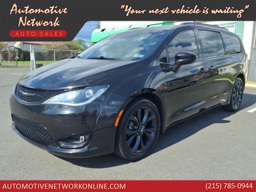 2019 Chrysler Pacifica Touring L