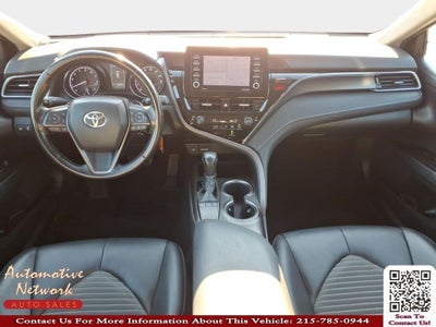 2022 Toyota Camry SE
