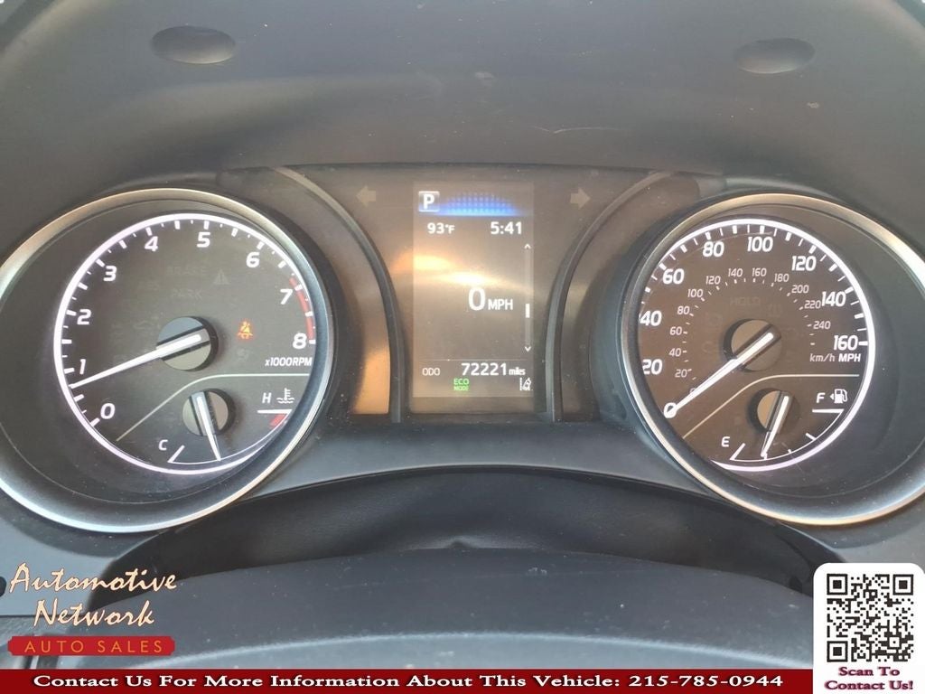 2022 Toyota Camry SE