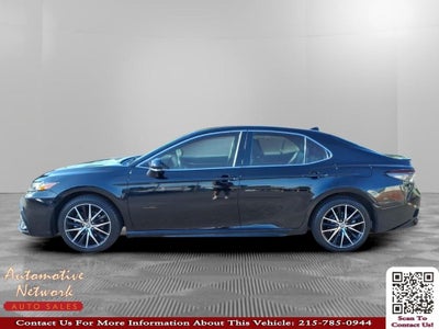 2022 Toyota Camry SE