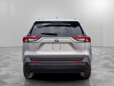 2022 Toyota RAV4 Hybrid XLE