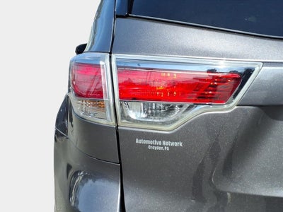 2016 Toyota Highlander Base
