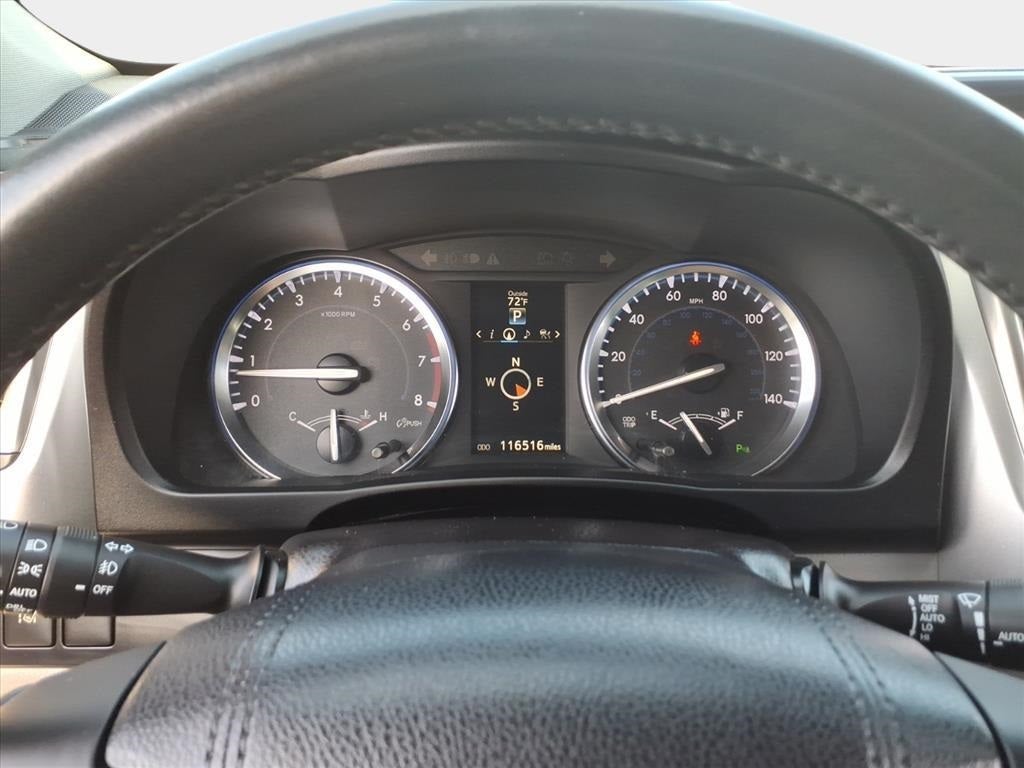 2016 Toyota Highlander Base