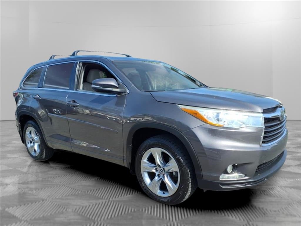 2016 Toyota Highlander Base