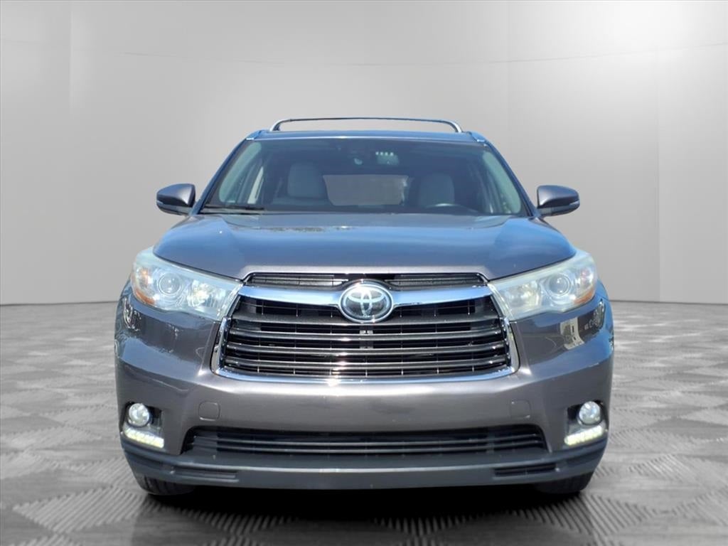 2016 Toyota Highlander Base
