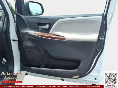 2017 Toyota Sienna Limited Premium 7 Passenger
