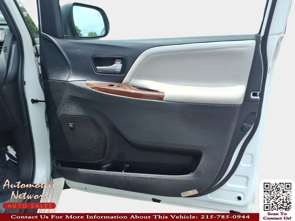 2017 Toyota Sienna Limited Premium 7 Passenger