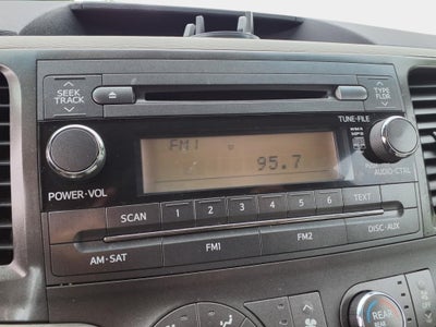 2013 Toyota Sienna L 7 Passenger