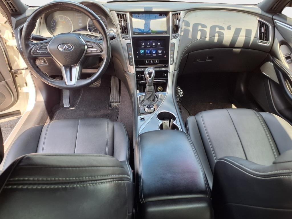 2018 INFINITI Q60 3.0t LUXE