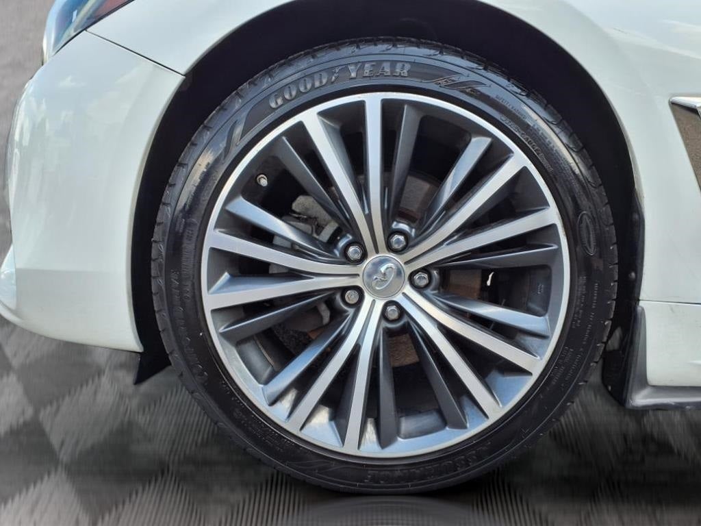 2018 INFINITI Q60 3.0t LUXE