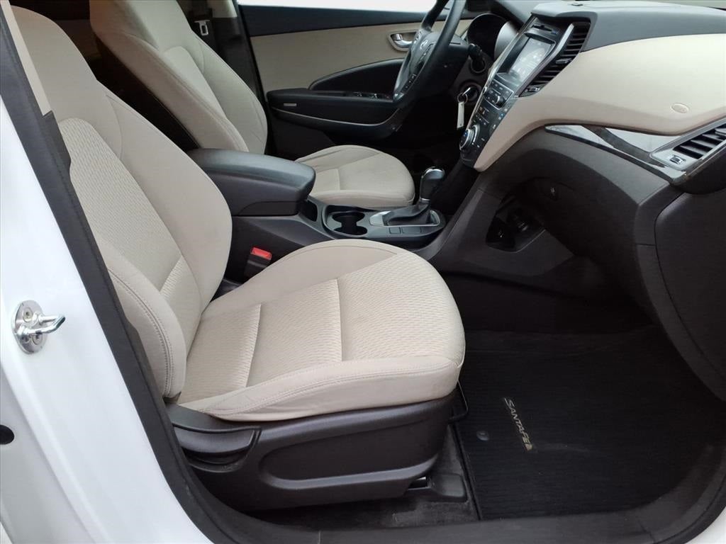 2018 Hyundai Santa Fe SE