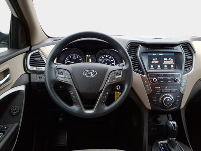 2018 Hyundai Santa Fe SE
