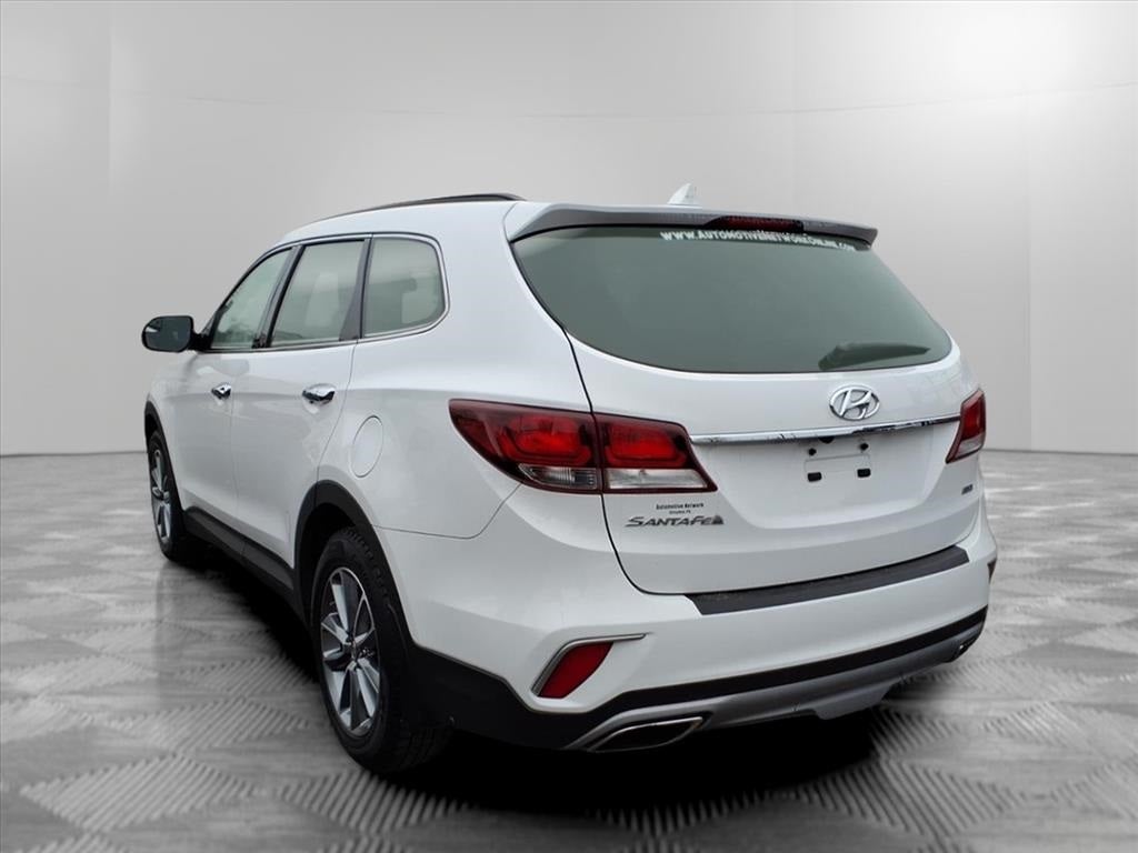 2018 Hyundai Santa Fe SE