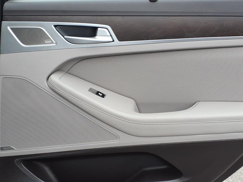 2018 Genesis G80 3.8