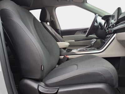 2022 Kia Carnival LX