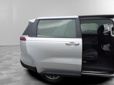 2022 Kia Carnival LX