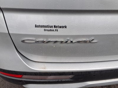 2022 Kia Carnival LX