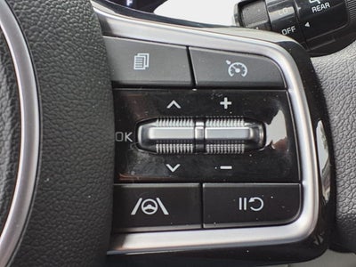 2022 Kia Carnival LX