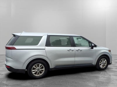 2022 Kia Carnival LX