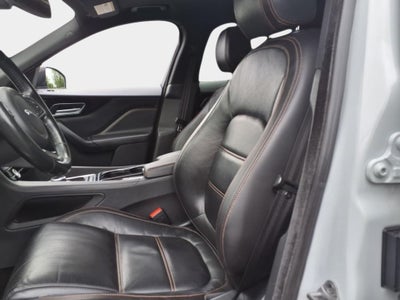 2017 Jaguar F-PACE 35t Prestige