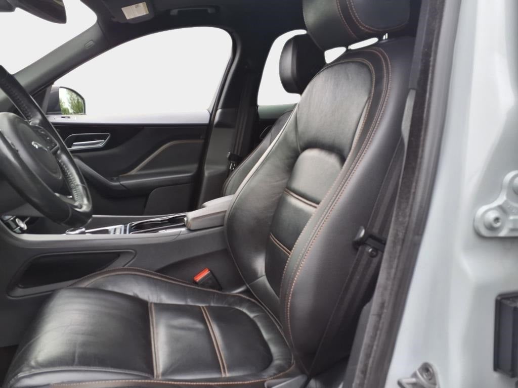 2017 Jaguar F-PACE 35t Prestige
