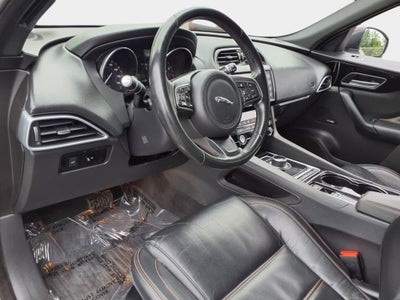 2017 Jaguar F-PACE 35t Prestige