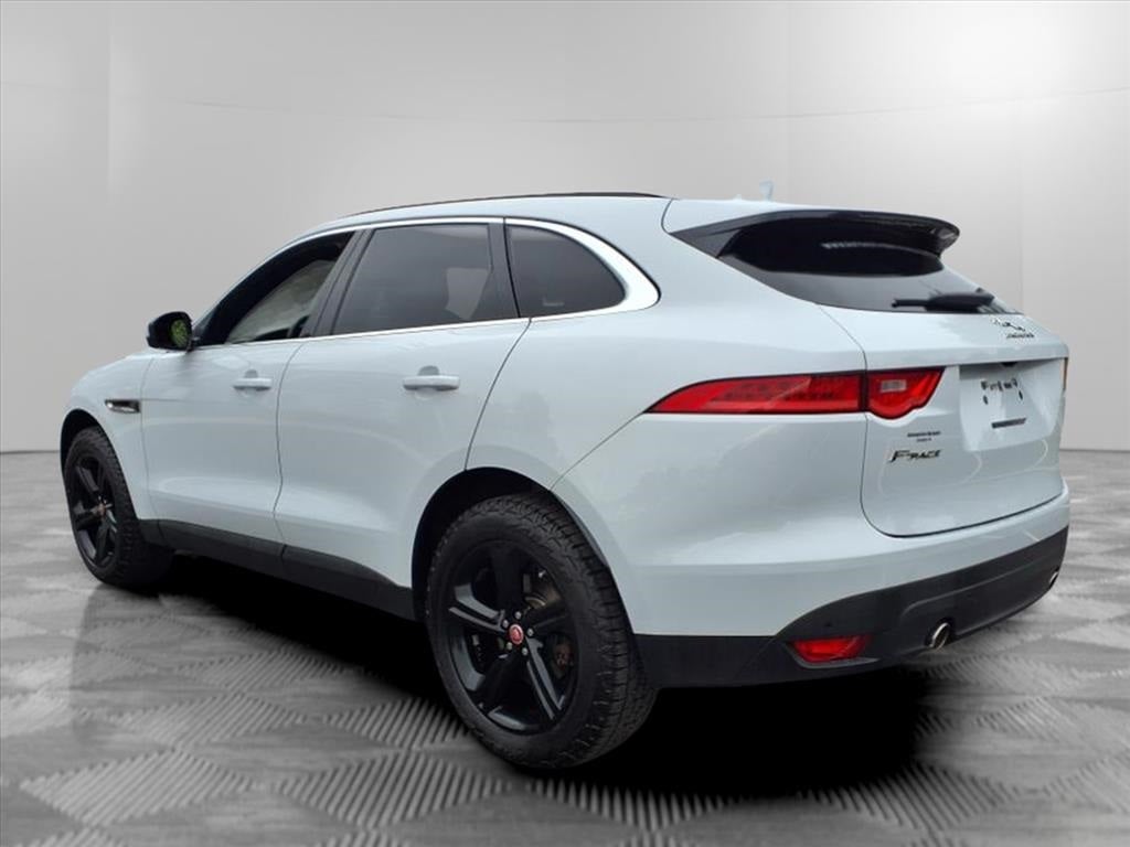 2017 Jaguar F-PACE 35t Prestige