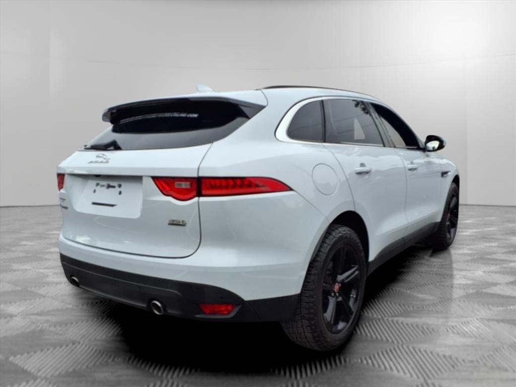 2017 Jaguar F-PACE 35t Prestige