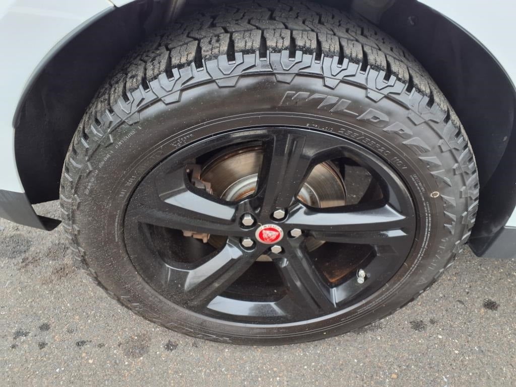 2017 Jaguar F-PACE 35t Prestige