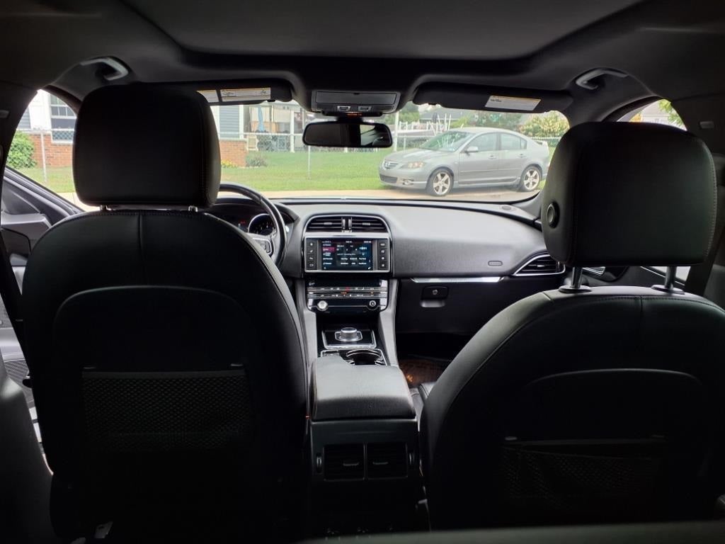 2017 Jaguar F-PACE 35t Prestige