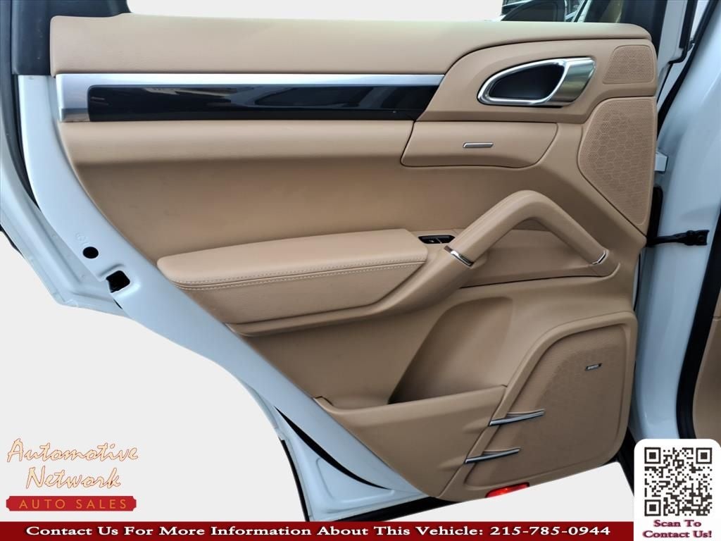 2014 Porsche Cayenne Platinum Edition