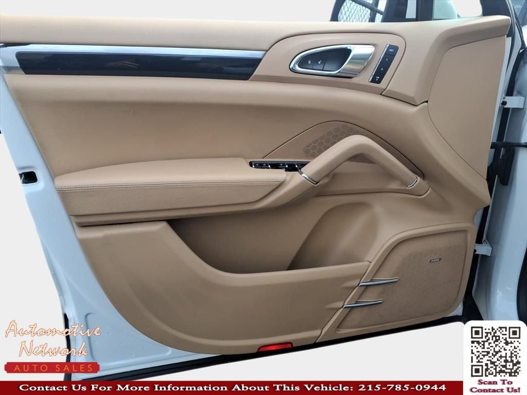 2014 Porsche Cayenne Platinum Edition