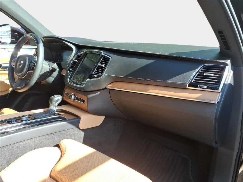 2019 Volvo XC90 T6 Inscription