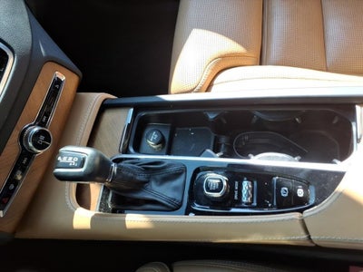 2019 Volvo XC90 T6 Inscription