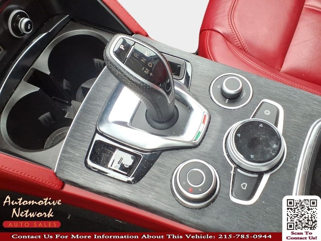 2020 Alfa Romeo Stelvio Base